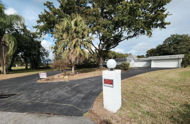 5707 White Hickory Circle, Tamarac, FL 33319