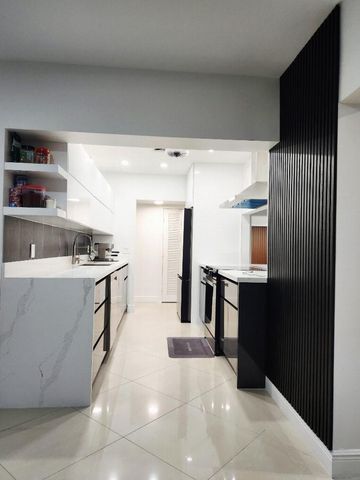 5707 White Hickory Circle, Tamarac, FL 33319