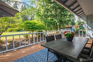 41 E Rainier Drive, Allyn, WA 98524