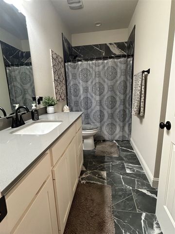 140 Hummingbird Drive, Weatherford, TX 76088