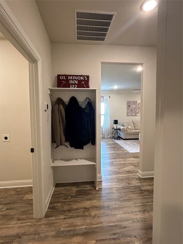 140 Hummingbird Drive, Weatherford, TX 76088