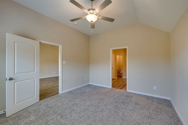 352 Lowery Oaks Trail, Fort Worth, TX 76120