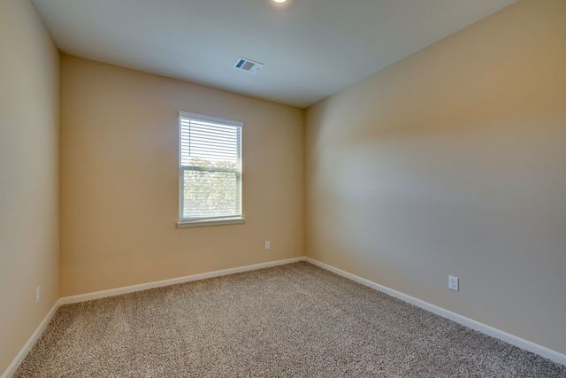 352 Lowery Oaks Trail, Fort Worth, TX 76120
