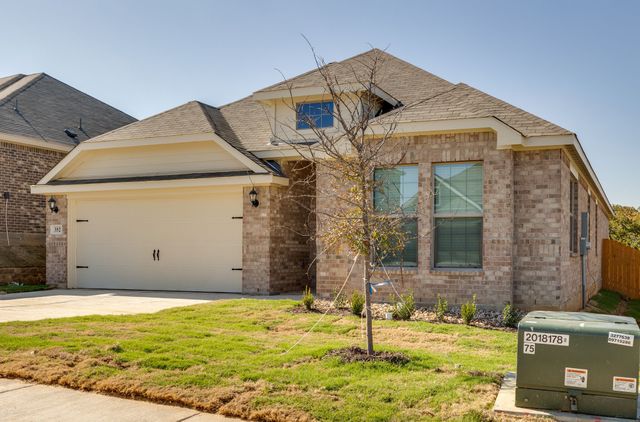 352 Lowery Oaks Trail, Fort Worth, TX 76120