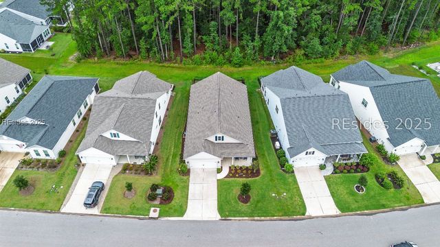 128 Carolina Oaks Ave, Bluffton, SC 29909