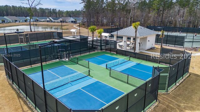 128 Carolina Oaks Ave, Bluffton, SC 29909