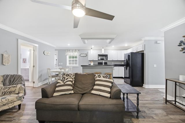 305 Longwood Street, Chickamauga, GA 30707