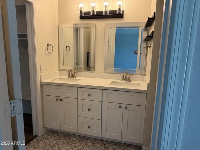 1654 N BARKLEY --, Mesa, AZ 85203