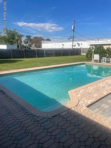 2571,2581 S Vernon Drive NE, Palm Bay, FL 32905