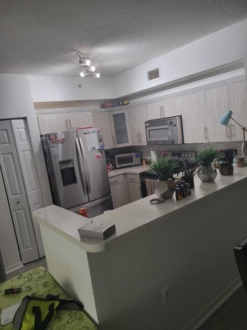 2080 W Preserve Way 204, Miramar, FL 33025