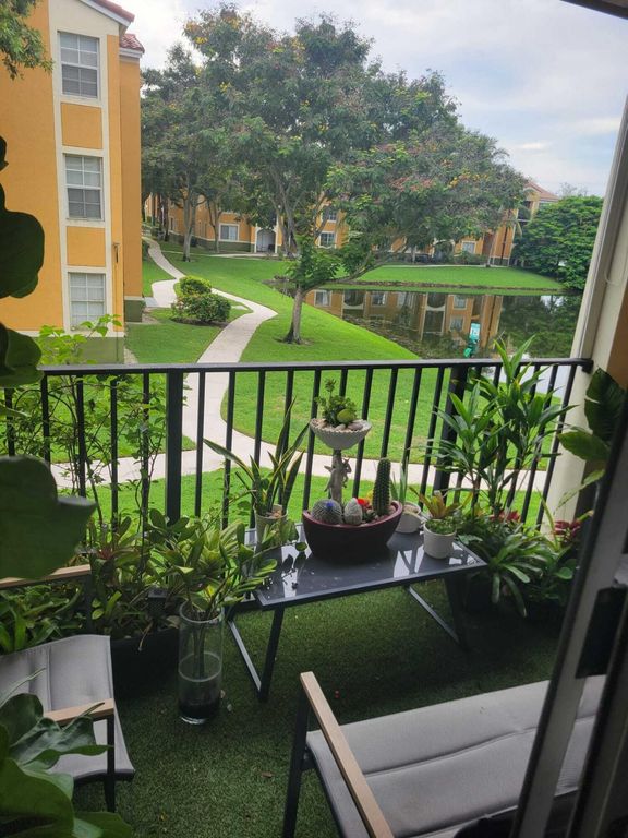 2080 W Preserve Way 204, Miramar, FL 33025