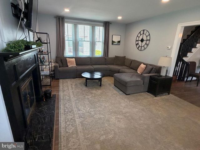 1447 ROCKWELL RD, Abington, PA 19001