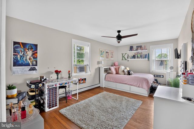 1447 ROCKWELL RD, Abington, PA 19001
