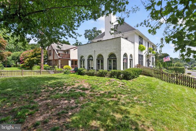 1447 ROCKWELL RD, Abington, PA 19001