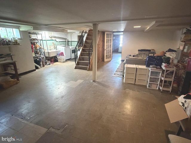 1447 ROCKWELL RD, Abington, PA 19001