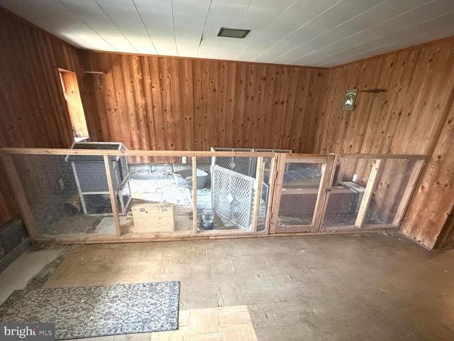 1447 ROCKWELL RD, Abington, PA 19001