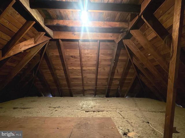 1447 ROCKWELL RD, Abington, PA 19001