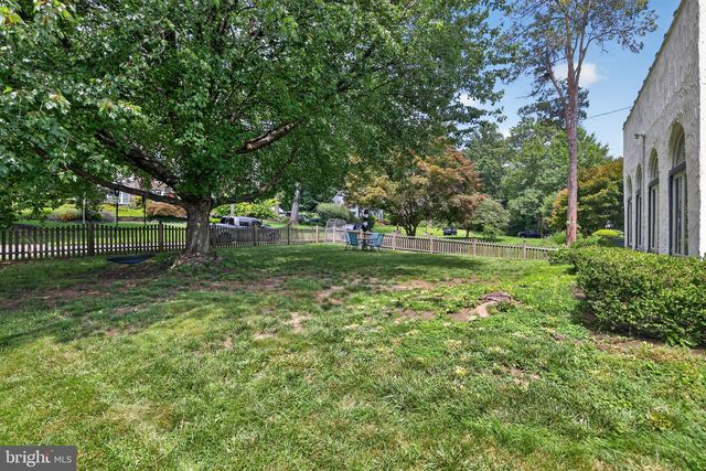 1447 ROCKWELL RD, Abington, PA 19001