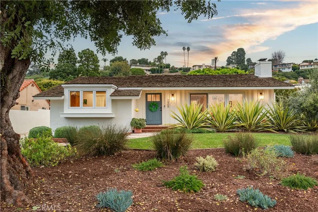2408 Via Rivera, Palos Verdes Estates, CA 90274