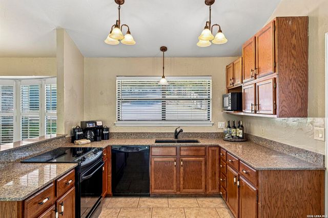 393 Nancy Drive, Canyon Lake, TX 78133