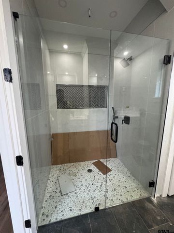 2067 County Road 2138, Troup, TX 75789