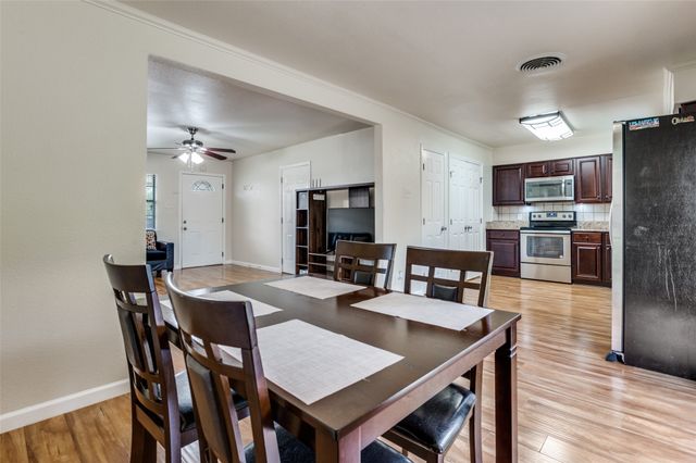 2911 Old North Road, Farmers Branch, TX 75234