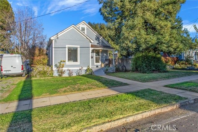 421 La Verne Street, Redlands, CA 92373