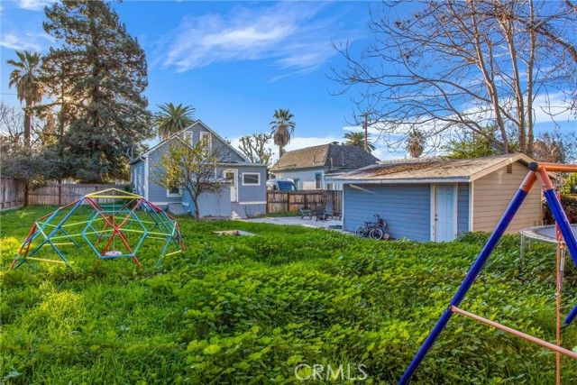 421 La Verne Street, Redlands, CA 92373