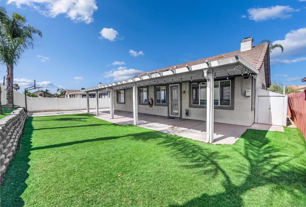 Image 5 of property listing at 1166 Brookmeade Cir, Beaumont, CA 92223