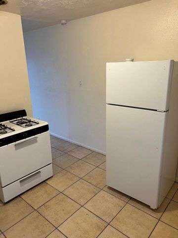 627 Chama Street SE 1, Albuquerque, NM 87108