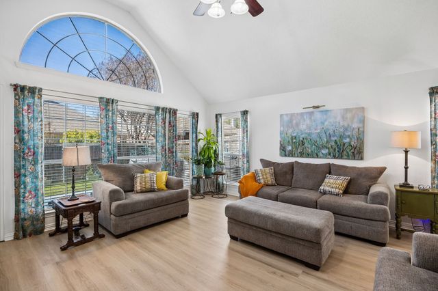 7958 Hosta Way, Fort Worth, TX 76123