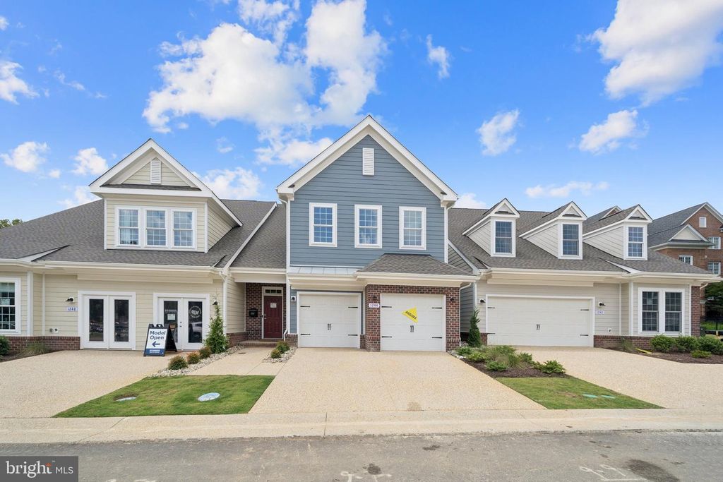1244 TREVISO BAY, Williamsburg, VA 23188
