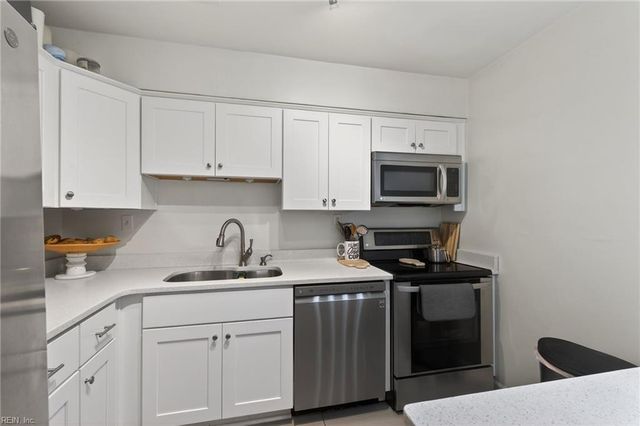 709 Stanwix SQ, Norfolk, VA 23502