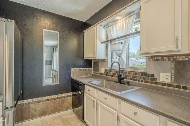 2997 Pinyon Avenue, Grand Junction, CO 81504