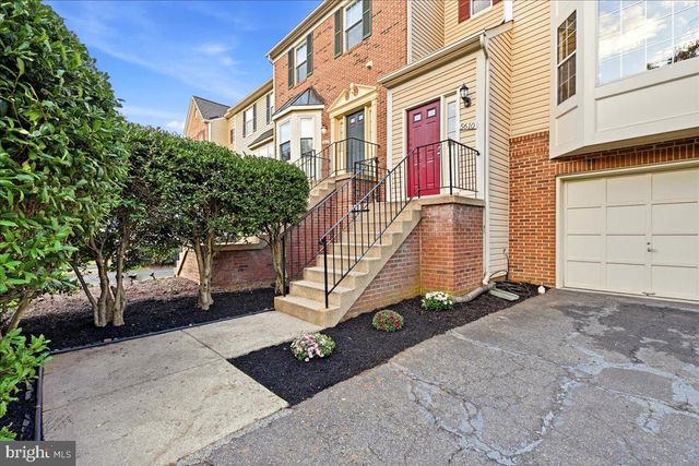 5610 BELLEAU WOODS LN, Alexandria, VA 22315