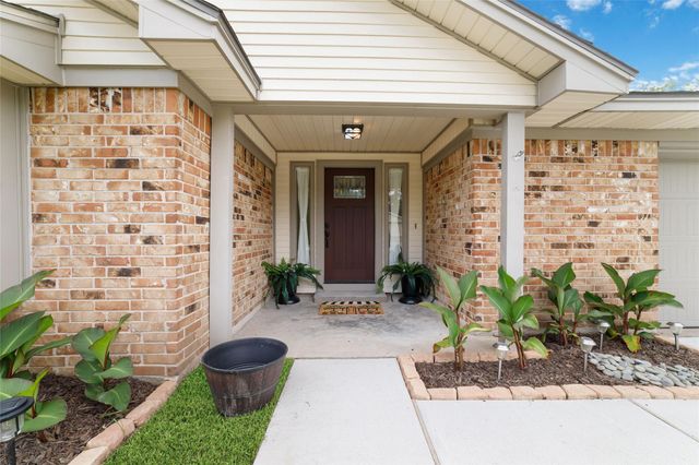 16303 Deer Lick Drive, Houston, TX 77090