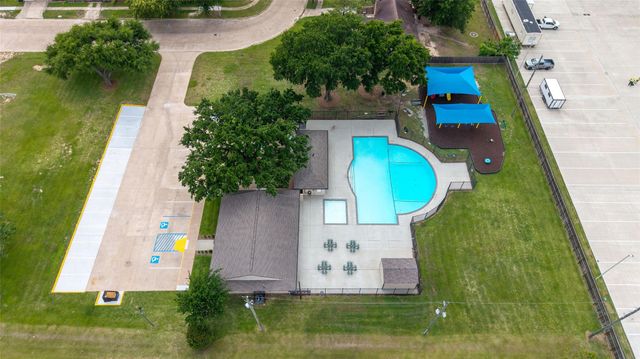 16303 Deer Lick Drive, Houston, TX 77090