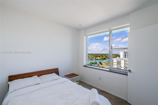 5255 Collins Ave 12F, Miami Beach, FL 33140