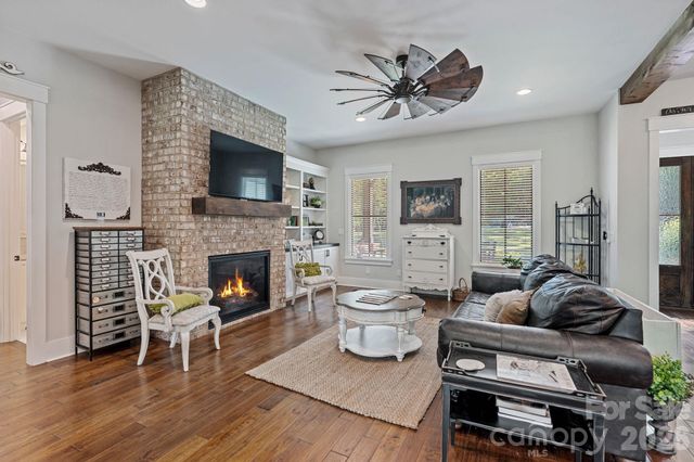 6514 Forney Hill Road, Denver, NC 28037