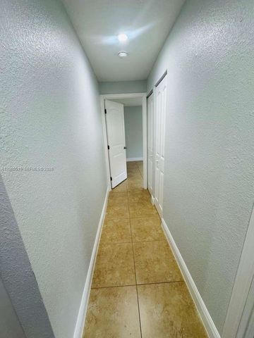 8270 SW 149th Court 10-209, Miami, FL 33193