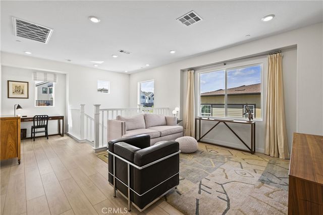 27774 Marquee Drive, Valencia, CA 91381