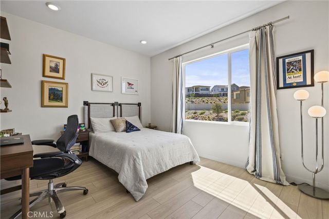 27774 Marquee Drive, Valencia, CA 91381