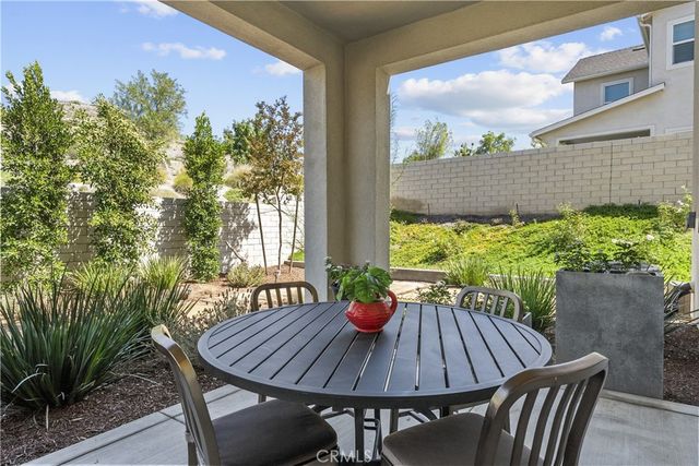 27774 Marquee Drive, Valencia, CA 91381