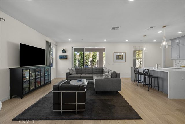 27774 Marquee Drive, Valencia, CA 91381