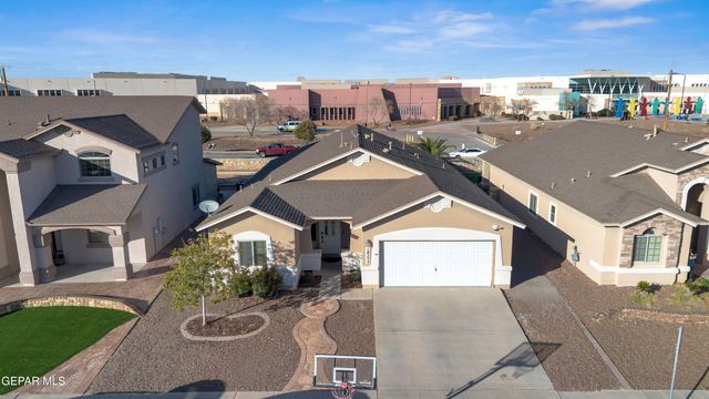 14373 NAVAJO POINT Drive, El Paso, TX 79938