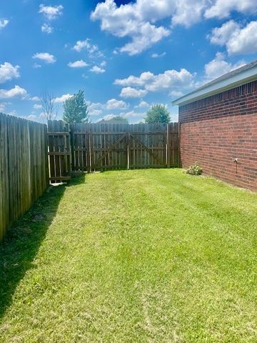 510 Sun Meadow, Centerton, AR 72719