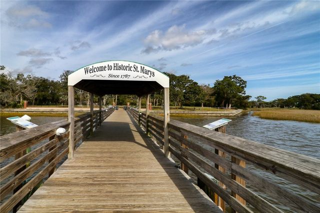 511 Borrell Blvd, St Marys, GA 31558