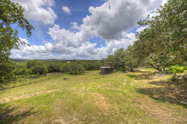 173 Sarah, Canyon Lake, TX 78133