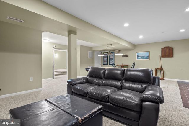 4748 BISHOP CIR, Doylestown, PA 18902