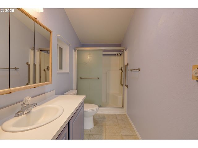 950 POMONA St 184, The Dalles, OR 97058